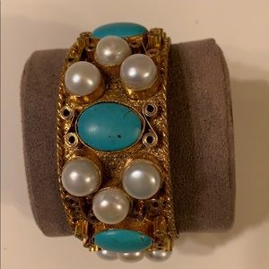Bracelet - Cuff - Bangle